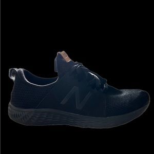 Men Black New Balance Athletic Running Shoes